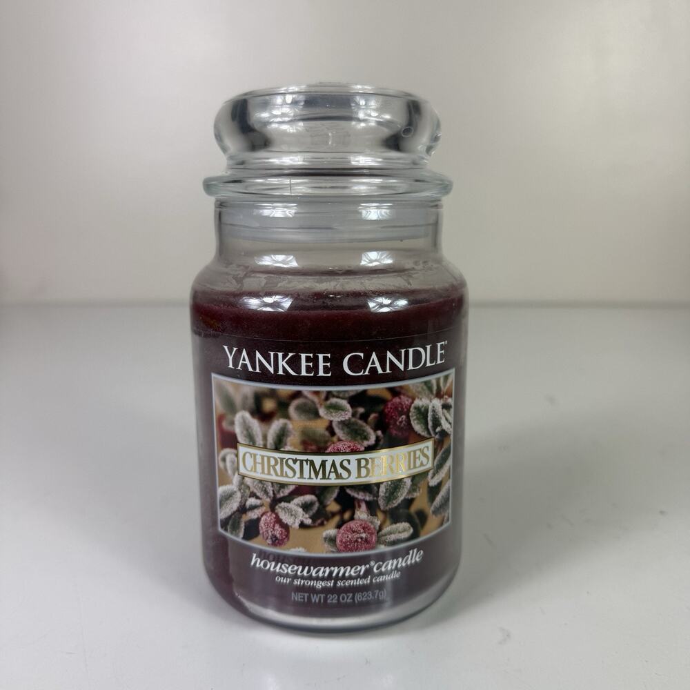 Yankee Candle Christmas Berries 22 oz Large Glass Jar Home Decor (Burned Once)